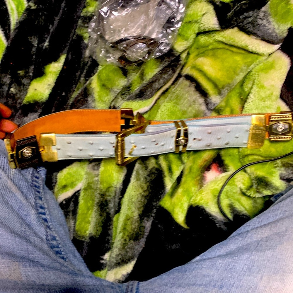 Womens belt